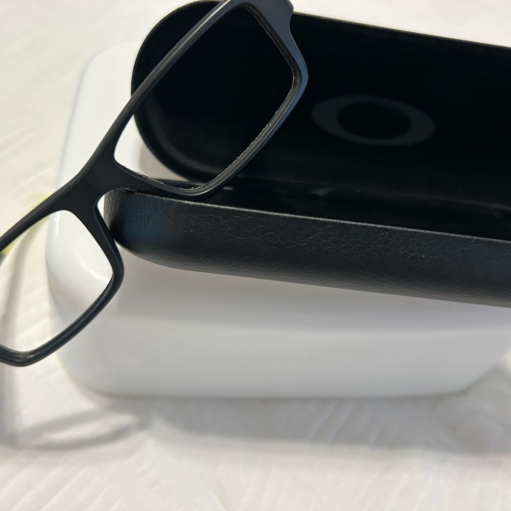 Oakley Kids Sunglasses - Black and Green